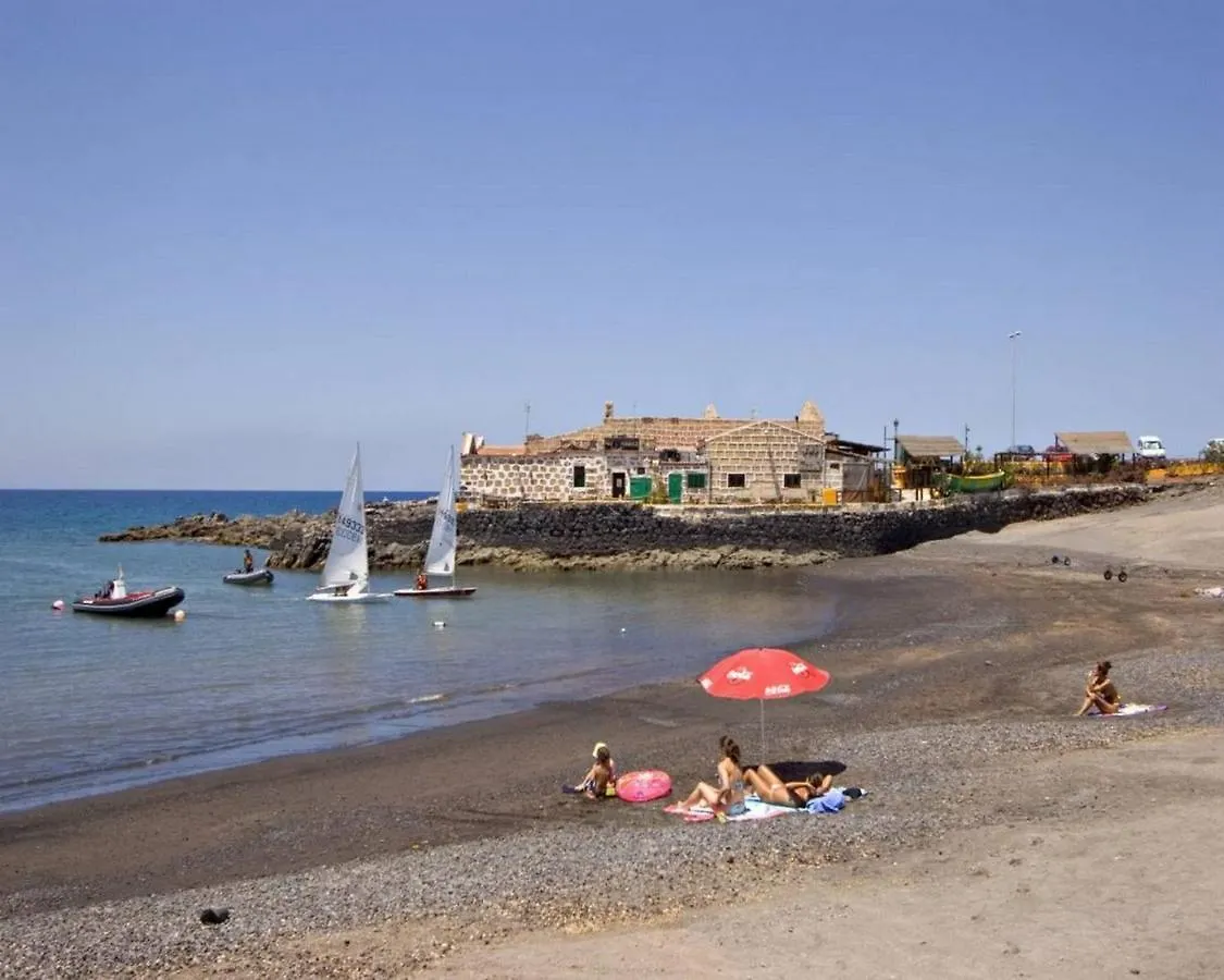 Big Property By The Beach And Natural Pool Costa Del Silencio 0*,  Spain