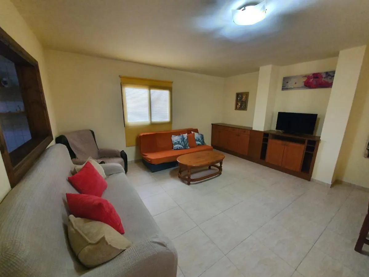Big Property By The Beach And Natural Pool Costa Del Silencio Apartment